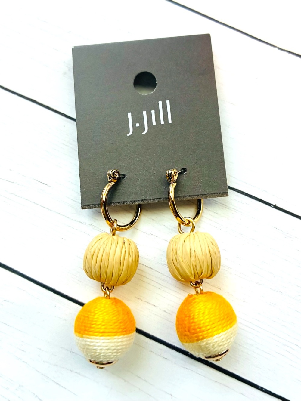 NEW NWT Jill Gold Hoop Sunny Yellow Thread Raffia Bead Summer Earrings $34 Tag